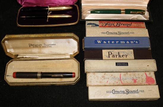 Qty boxed pens, pen boxes & pens